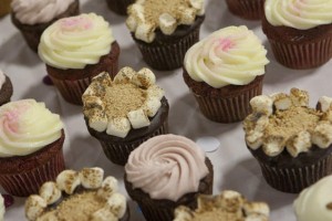 2010-eat-drink-pink-oc.5661878.87