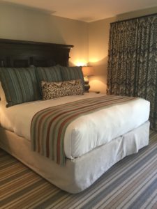 ranch-laguna-room