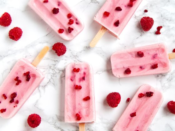 vegan creamy berry popsicle recipe