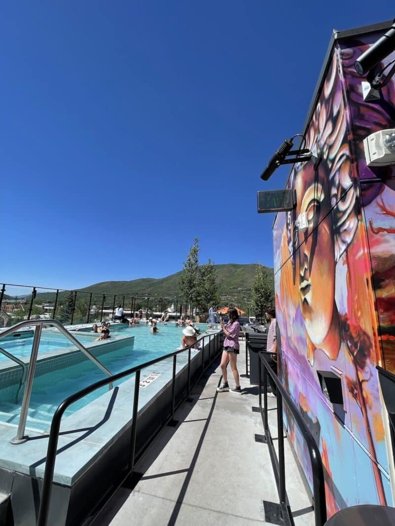 w-aspen-rooftop-pool-healthy-voyager