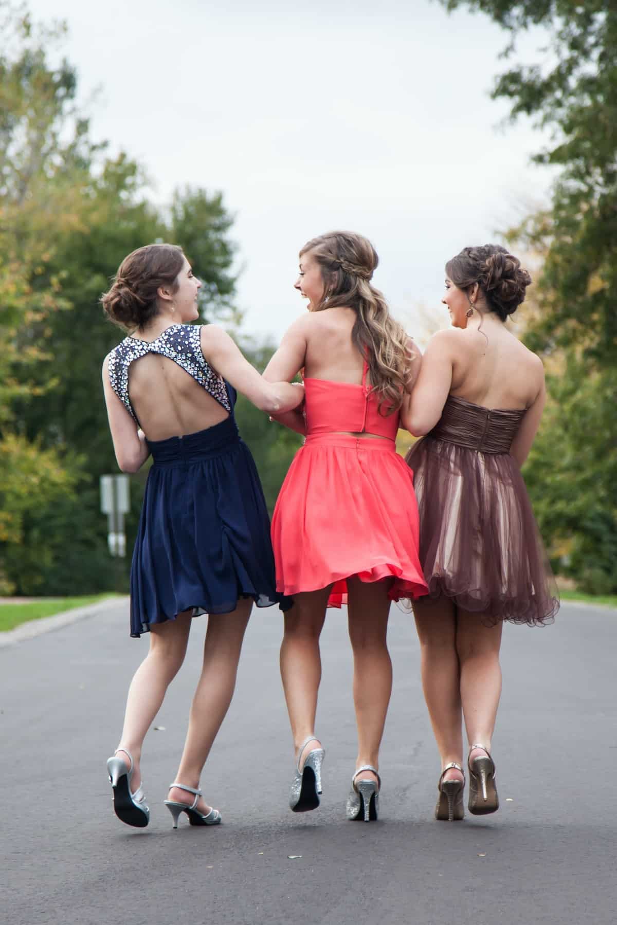 How To Choose An Affordable Prom Dress