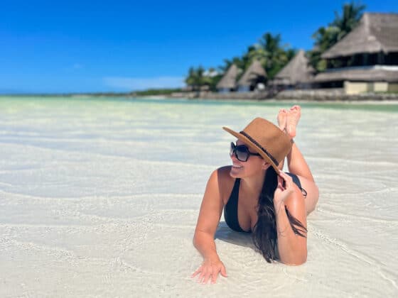 sand-bar-beach-holbox-mexico-healthy-voyager