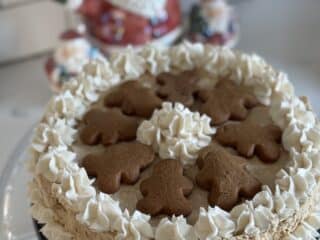vegan gingerbread biscoff cookie cheesecake recipe healthy voyager