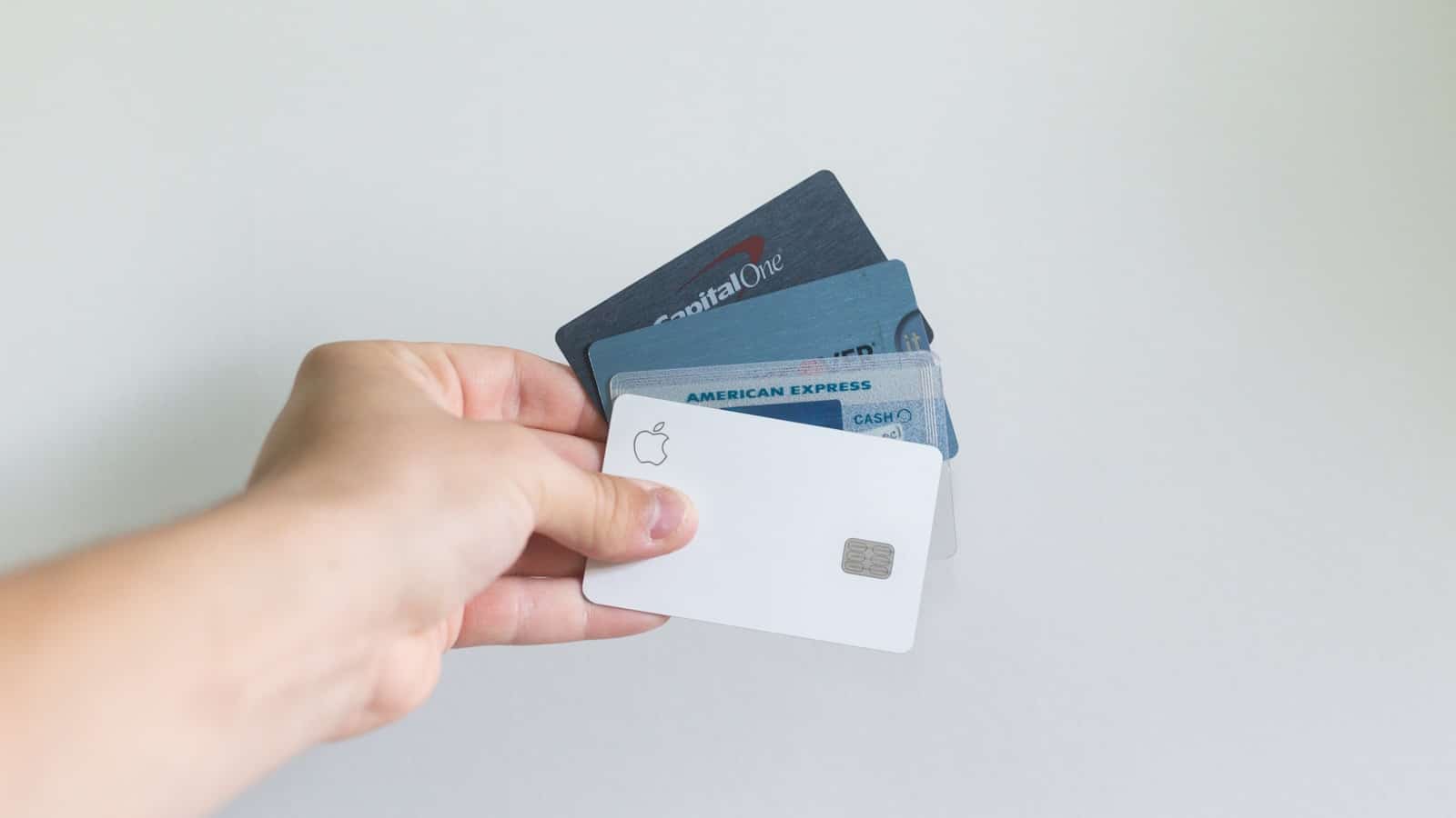 The Best Credit Cards with Travel Benefits
