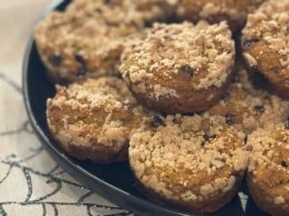 protein-pumpkin-chocolate-chip-streusel-vegan-gluten-free-sugar-free-muffins-recipe