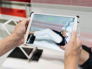 How Has Technology Helped In Granting Early Access To Treatments? medical tech