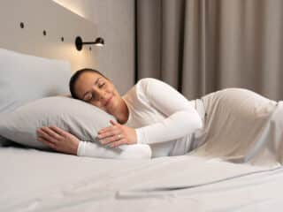 Too Hot to Sleep? Here Is Why Your Sheets Might Be The Problem (And The Fix) Silvery-Scandic-Hub-2026-Jan-graded-image-model-1-30